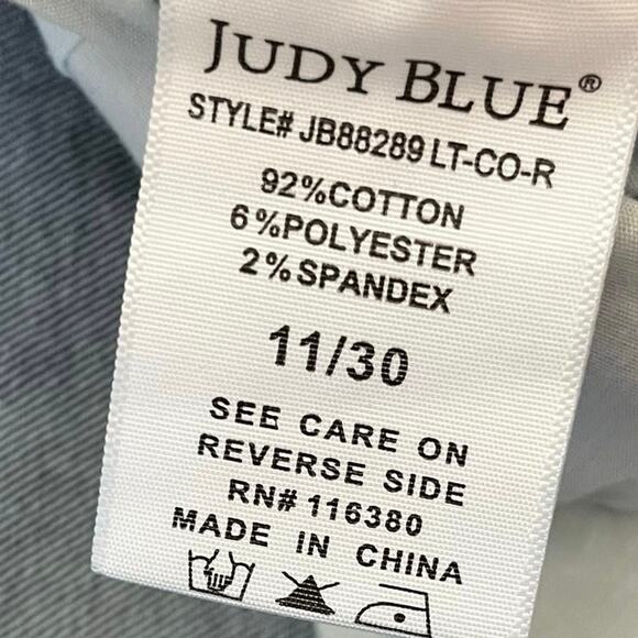 Judy Blue Slim Bootcut Light Wash Distress High Rise Denim Jeans Size 30 Stretch - Picture 8 of 8